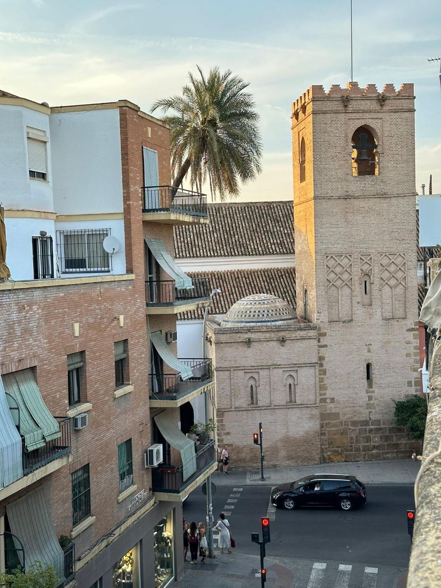 Penthouse Center Sevilla Buitenkant foto