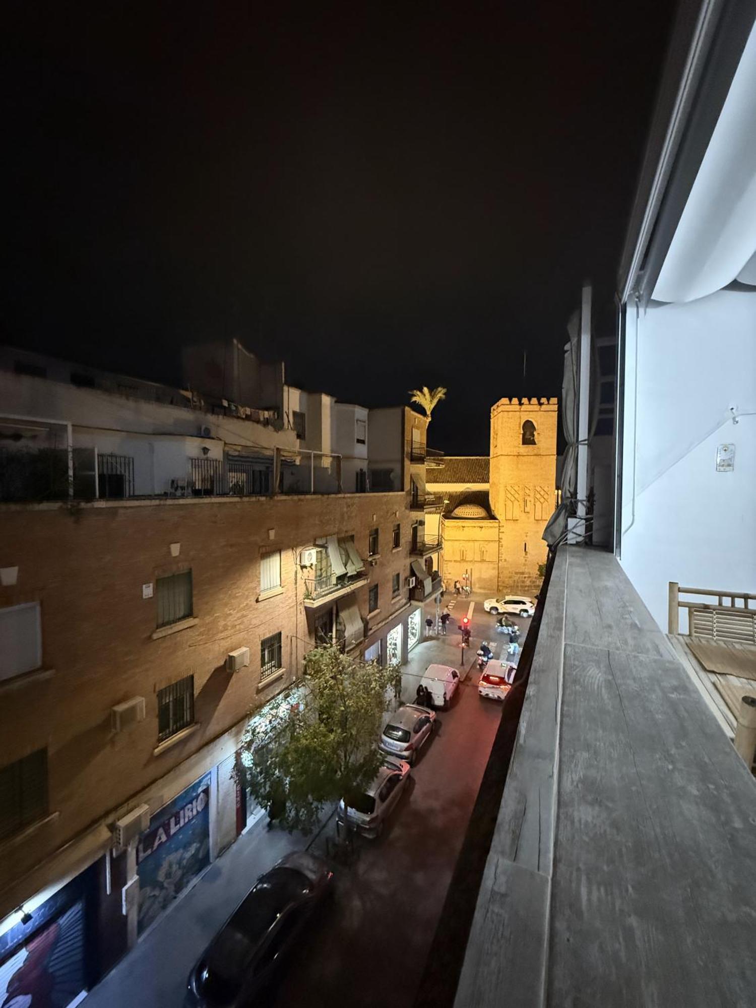 Penthouse Center Sevilla Buitenkant foto